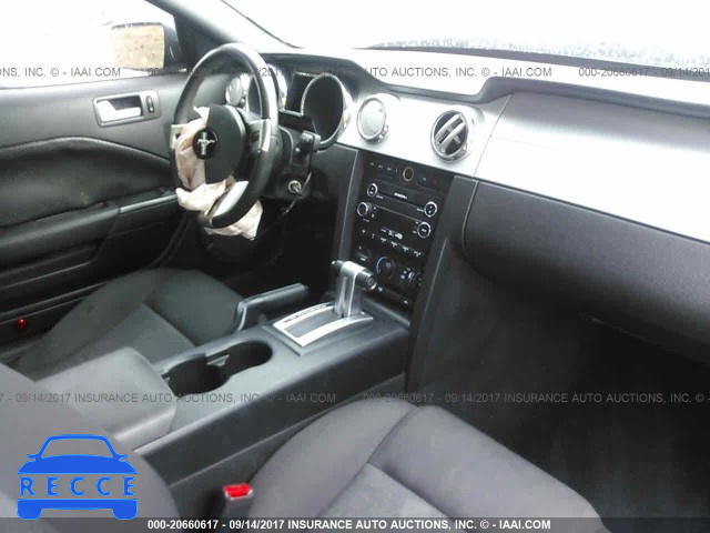2008 Ford Mustang 1ZVHT80N085110031 image 4