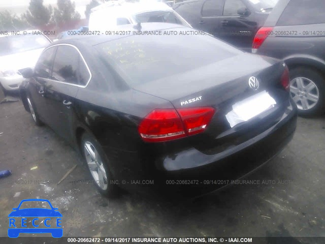 2014 Volkswagen Passat 1VWAT7A35EC054538 image 2