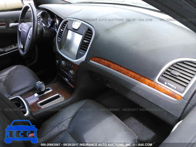 2013 Chrysler 300 2C3CCAAG9DH507975 image 4
