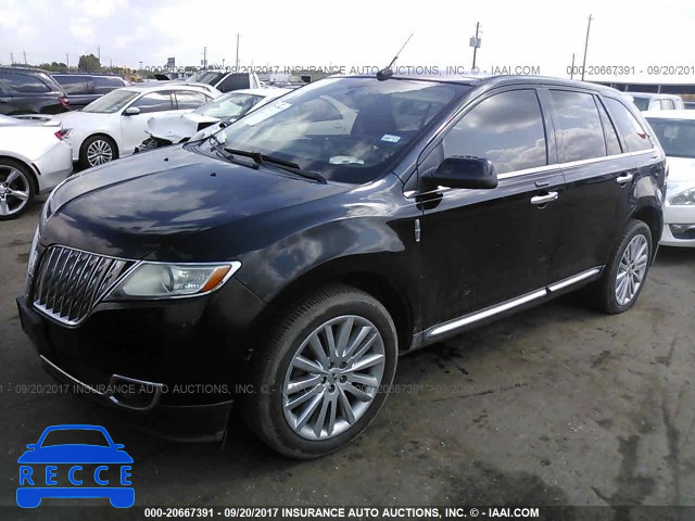 2011 Lincoln MKX 2LMDJ6JK0BBJ30699 Bild 1