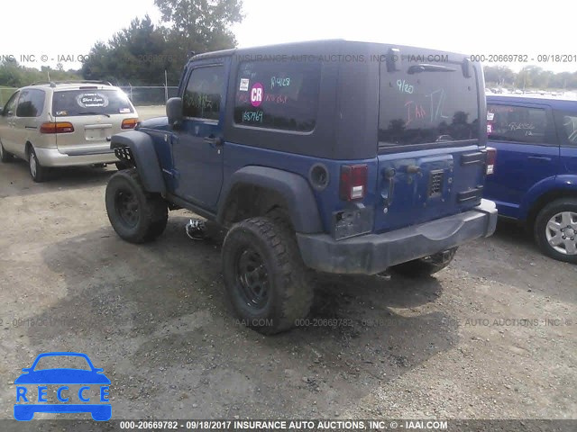 2009 Jeep Wrangler RUBICON 1J4GA64109L737125 image 2