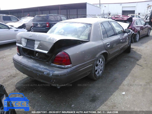 2001 Ford Crown Victoria 2FAFP73W01X150214 image 3