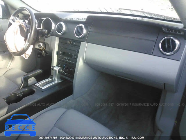 2007 Ford Mustang 1ZVFT80NX75344652 image 4