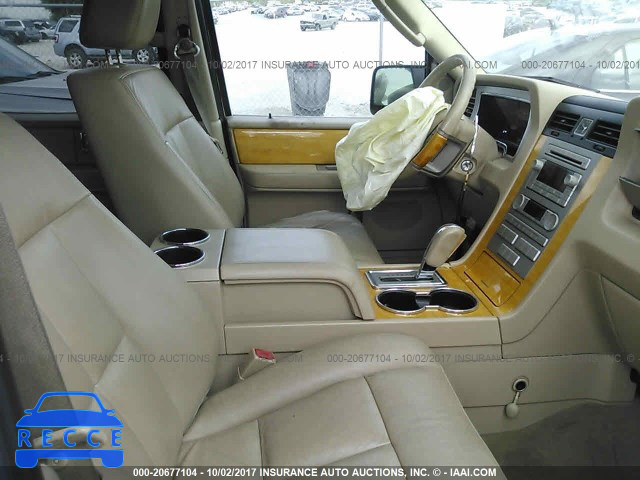 2007 Lincoln Navigator 5LMFU28587LJ20267 зображення 4