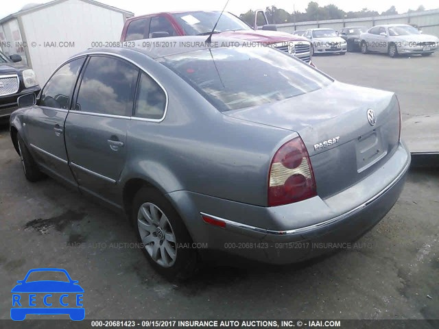 2003 Volkswagen Passat GLS WVWPD63B03P349819 image 2