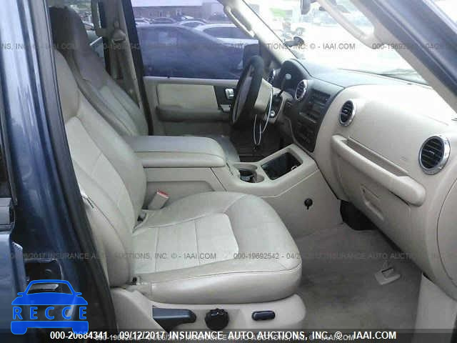2004 Ford Expedition 1FMPU17L94LB60127 image 4