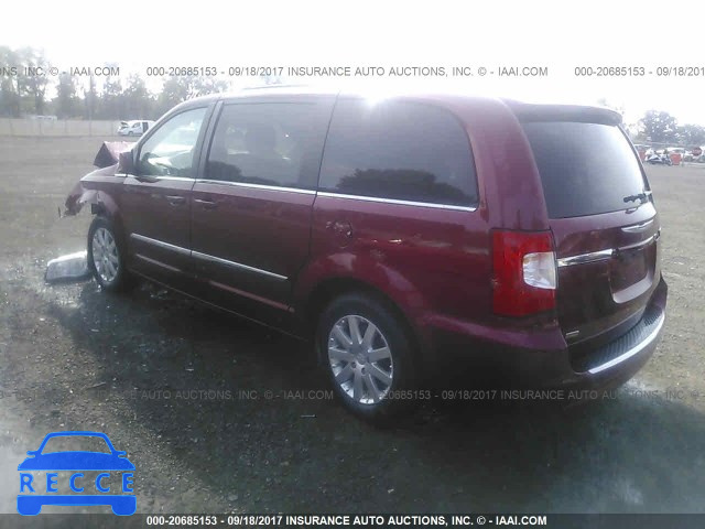 2015 Chrysler Town and Country 2C4RC1BG3FR561483 image 2