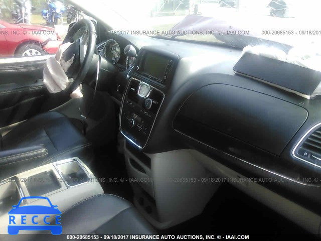 2015 Chrysler Town and Country 2C4RC1BG3FR561483 image 4
