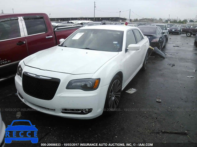 2013 Chrysler 300 2C3CCABG6DH643804 image 1