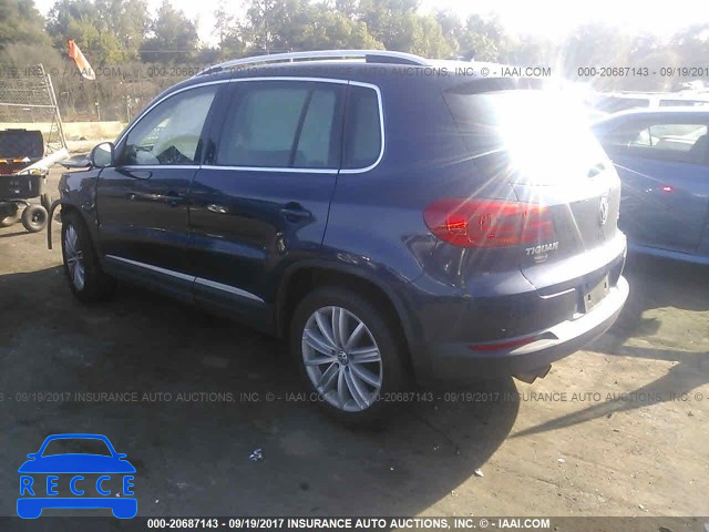 2012 Volkswagen Tiguan WVGAV7AX3CW561638 image 2