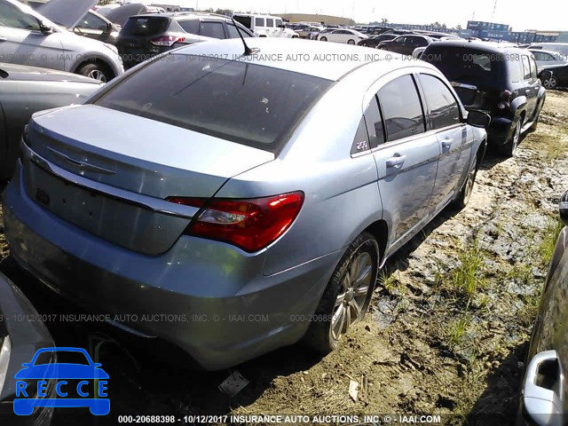 2013 Chrysler 200 1C3CCBBB8DN744232 image 3