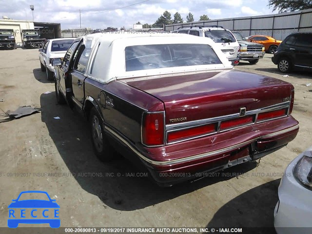 1997 Lincoln Town Car 1LNLM82W6VY691671 image 2