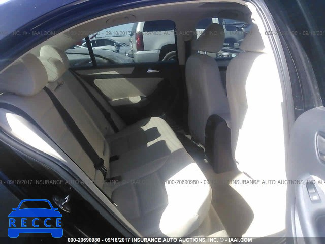 2011 Volkswagen Jetta 3VWDZ7AJ3BM355670 Bild 7