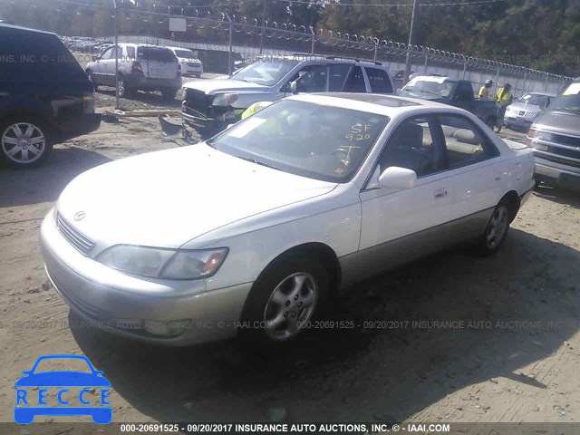 1998 Lexus ES 300 JT8BF28G4W5029483 image 1