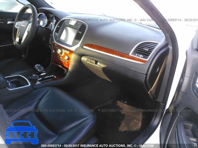 2013 Chrysler 300 2C3CCAAG3DH589329 image 4