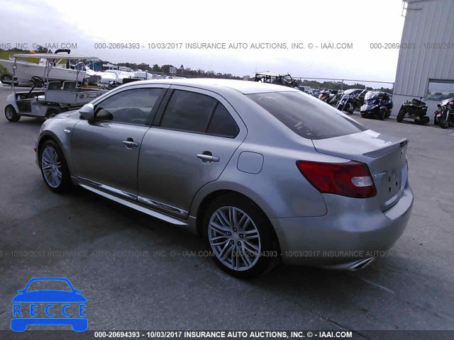 2011 Suzuki Kizashi JS2RE9A84B6110640 image 2