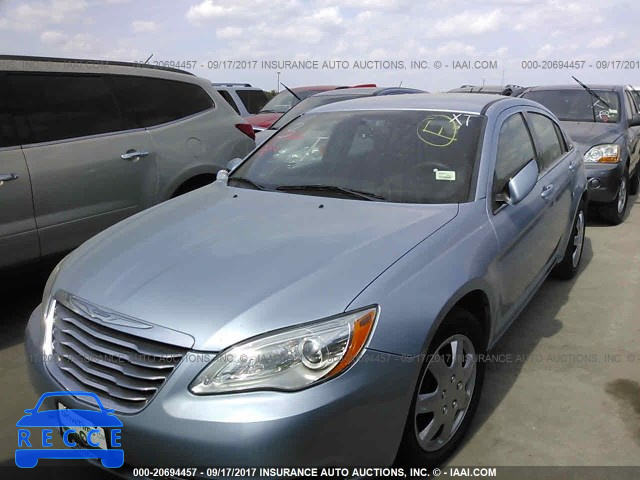 2014 Chrysler 200 1C3CCBAB0EN124123 Bild 1