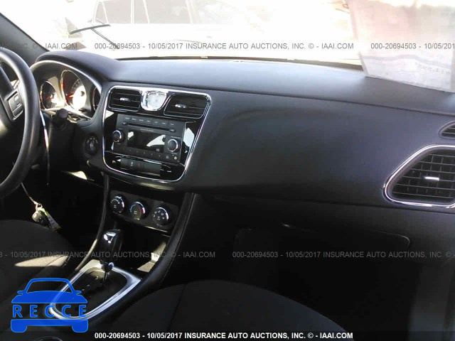 2012 Chrysler 200 1C3CCBABXCN256979 image 4