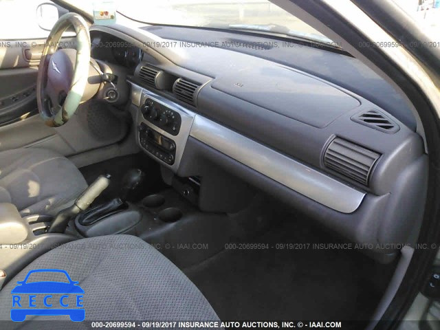 2005 CHRYSLER SEBRING 1C3EL56RX5N607201 image 4