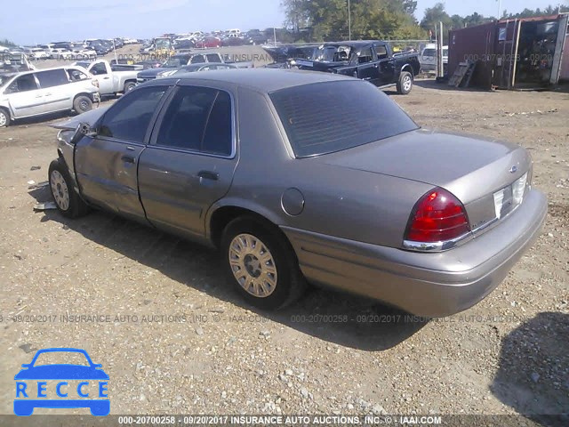 2004 Ford Crown Victoria 2FAFP73W04X160925 image 2