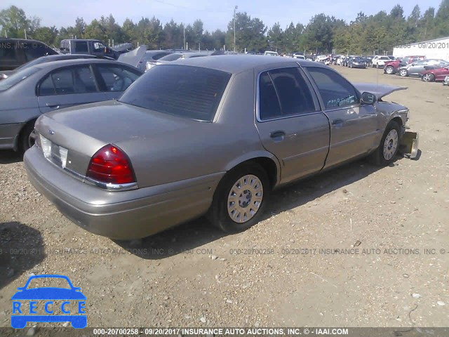 2004 Ford Crown Victoria 2FAFP73W04X160925 image 3