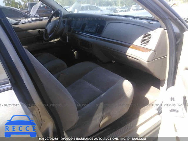 2004 Ford Crown Victoria 2FAFP73W04X160925 image 4
