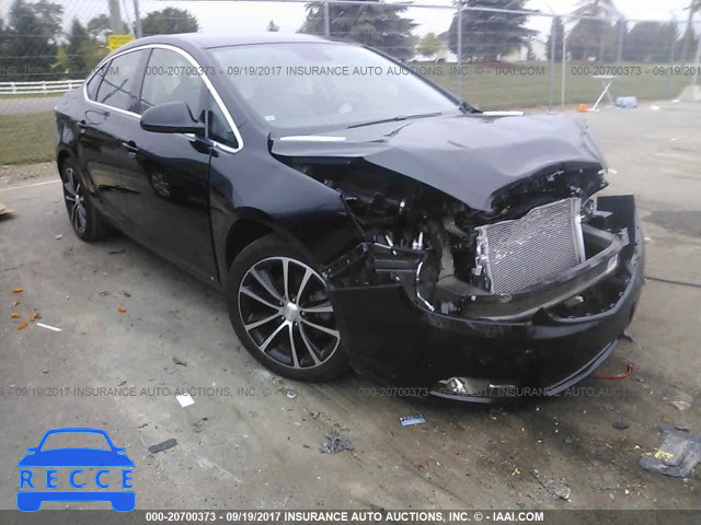 2016 Buick Verano 1G4PW5SK6G4132820 image 0