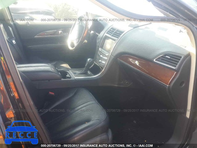 2011 Lincoln MKX 2LMDJ8JKXBBJ19480 Bild 4