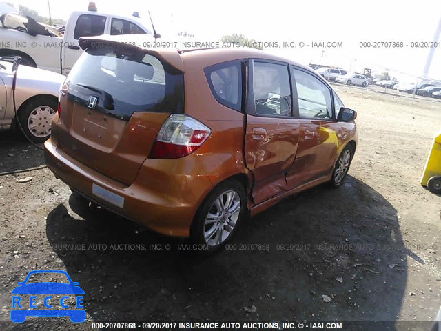 2010 Honda FIT JHMGE8H47AS028064 зображення 3