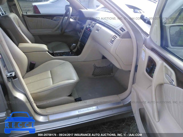 2001 Mercedes-benz E WDBJH65J21B367066 image 4