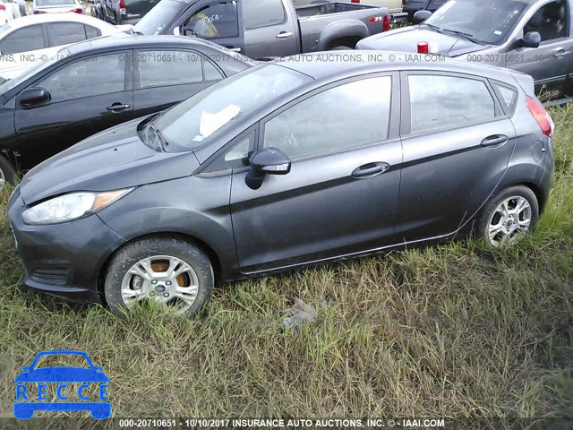 2015 Ford Fiesta SE 3FADP4EJ4FM121020 Bild 1