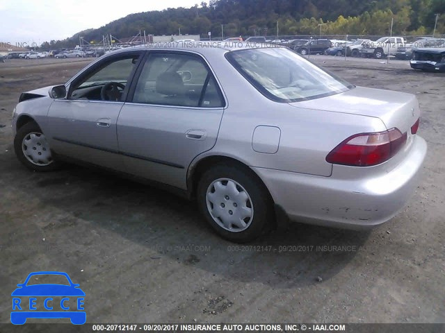 1998 HONDA ACCORD 1HGCG5542WA042336 image 2