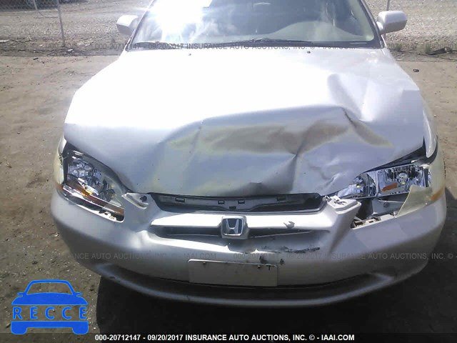 1998 HONDA ACCORD 1HGCG5542WA042336 image 5