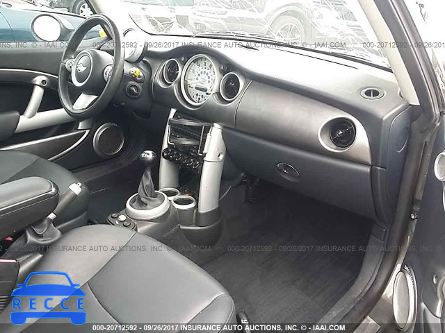 2006 Mini Cooper WMWRE33536TL19091 image 4