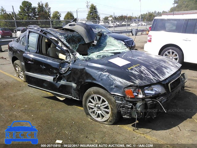 2004 Volvo S60 YV1RS61T642340139 image 0