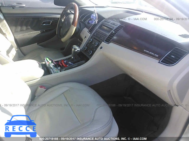 2010 Ford Taurus 1FAHP2EW5AG128868 image 4