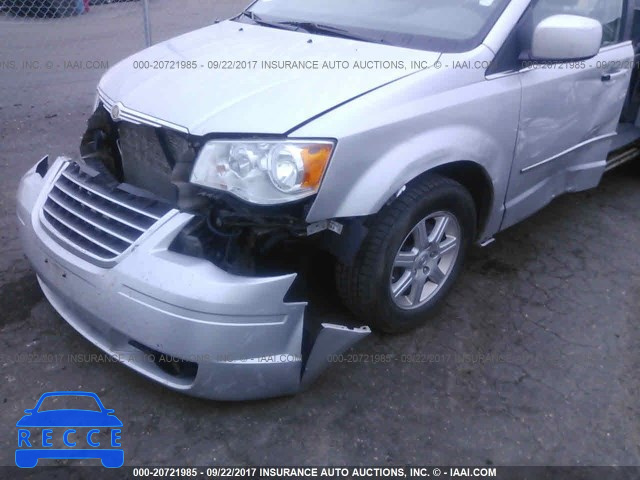2010 Chrysler Town and Country 2A4RR5D18AR221764 image 5