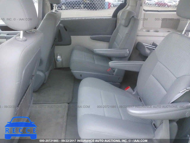 2010 Chrysler Town and Country 2A4RR5D18AR221764 image 7