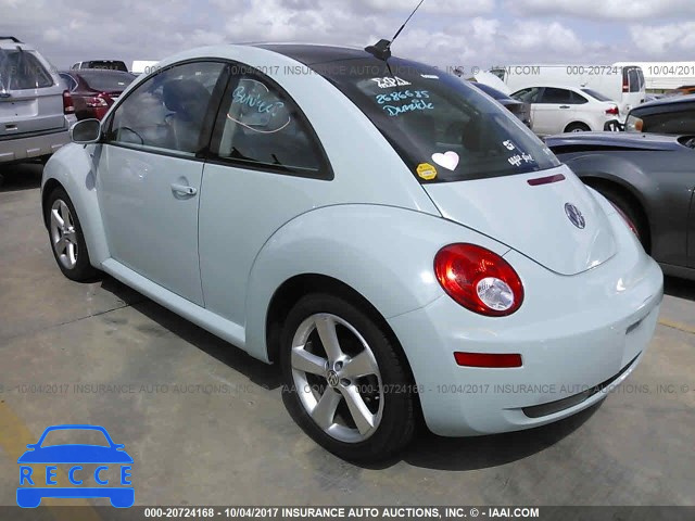 2010 Volkswagen New Beetle 3VWRW3AG9AM029625 image 2