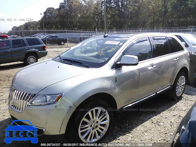 2011 Lincoln MKX 2LMDJ6JK3BBJ03870 Bild 1