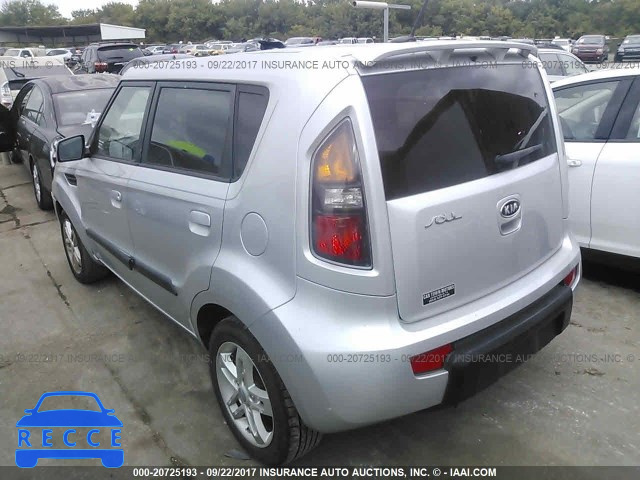 2010 KIA Soul KNDJT2A25A7701939 Bild 2