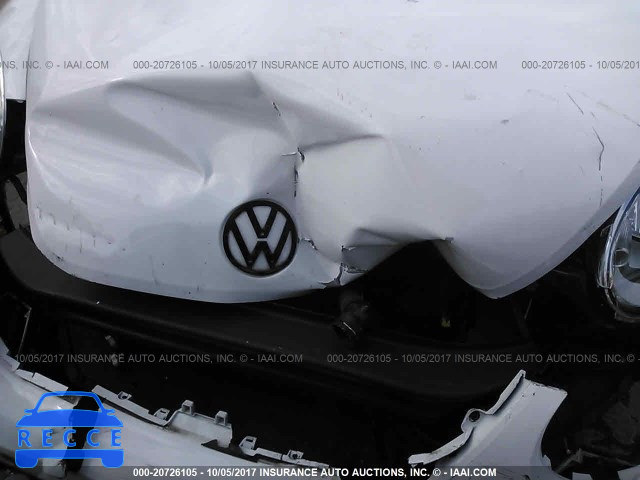 2013 Volkswagen Beetle TURBO 3VW467AT7DM645388 Bild 5