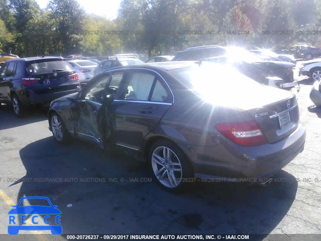 2014 Mercedes-benz C WDDGF8AB3EA938660 image 2