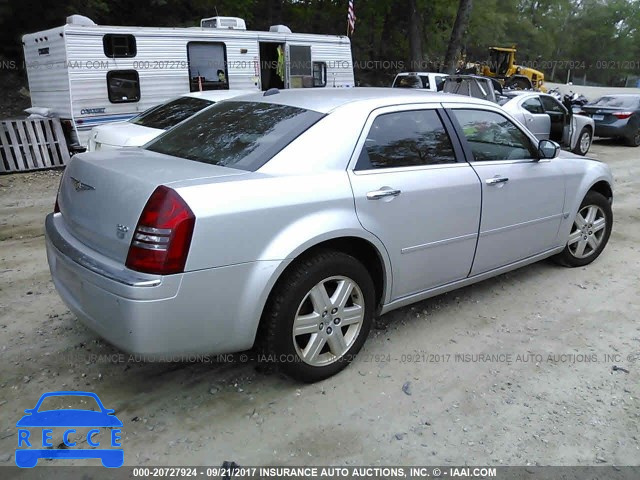 2005 Chrysler 300c 2C3AK63H45H672430 зображення 3