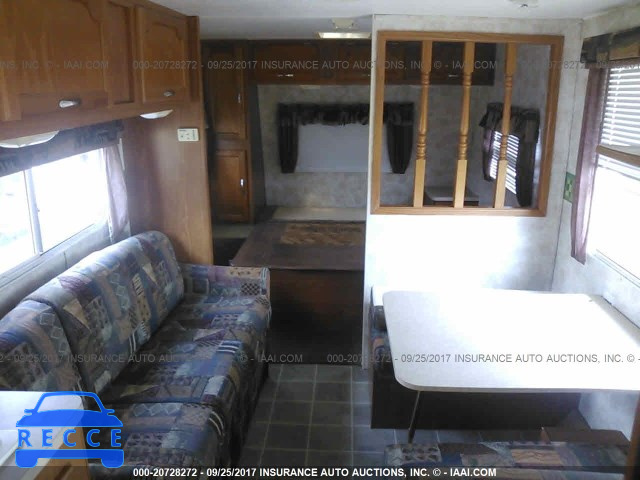 2005 COACHMEN CAPRI24QRB 1TC2B481151209857 Bild 4