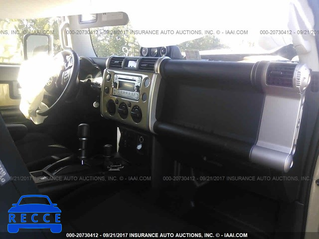 2013 Toyota FJ Cruiser JTEBU4BF8DK165032 image 4