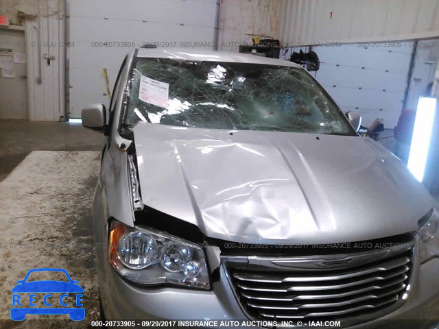 2011 Chrysler Town & Country TOURING 2A4RR5DGXBR779654 image 5