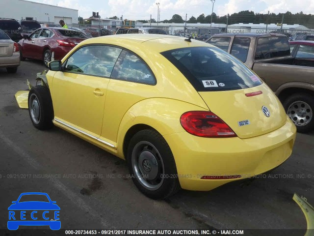 2012 Volkswagen Beetle 3VWJP7AT7CM665607 image 2