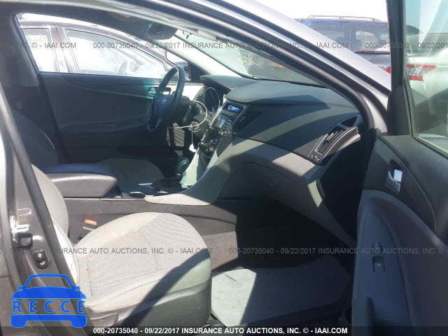 2011 Hyundai Sonata 5NPEB4AC8BH233565 зображення 4