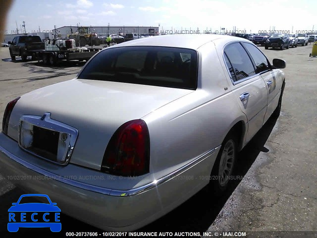 2000 Lincoln Town Car CARTIER 1LNHM83W3YY798900 зображення 3